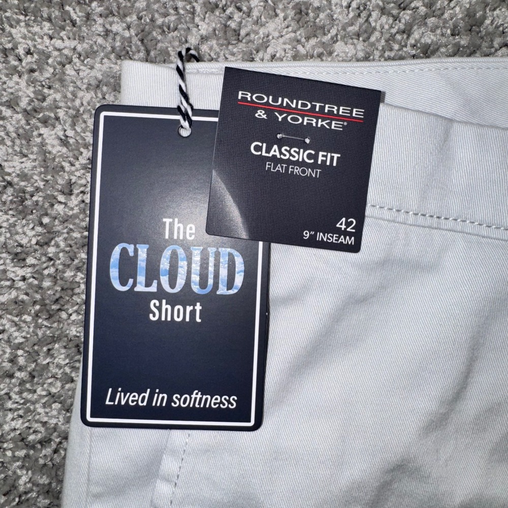 Roundtree & Yorke The Cloud Short Mens Classic Fit Stretch Stone 42 NEW
